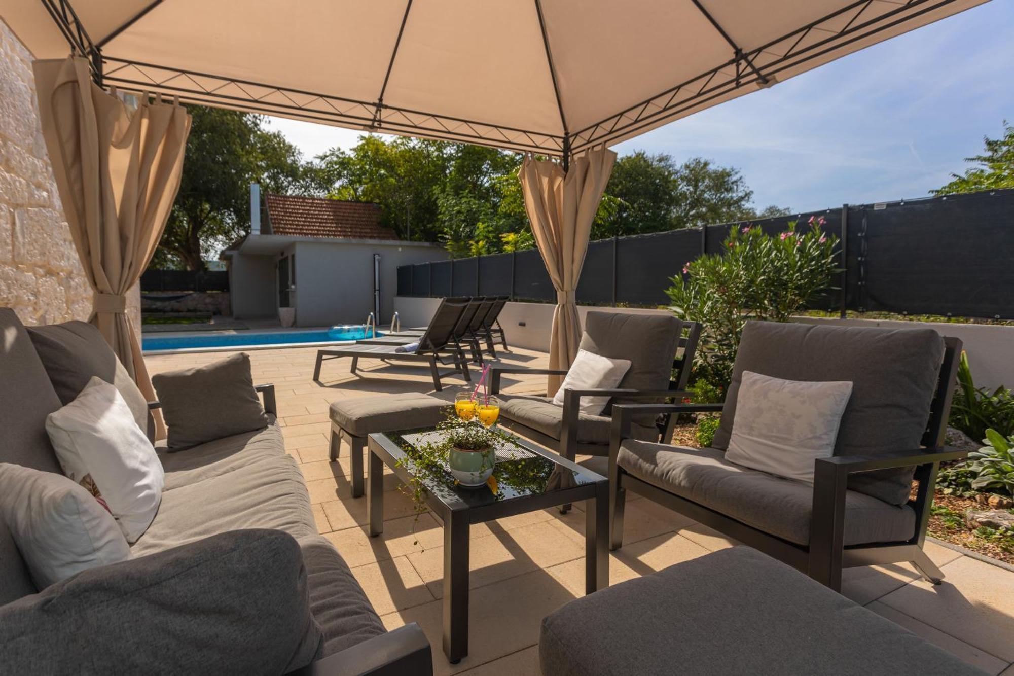 Сasa de vacaciones Experience Village Life - Jokini Dvori With Private Pool