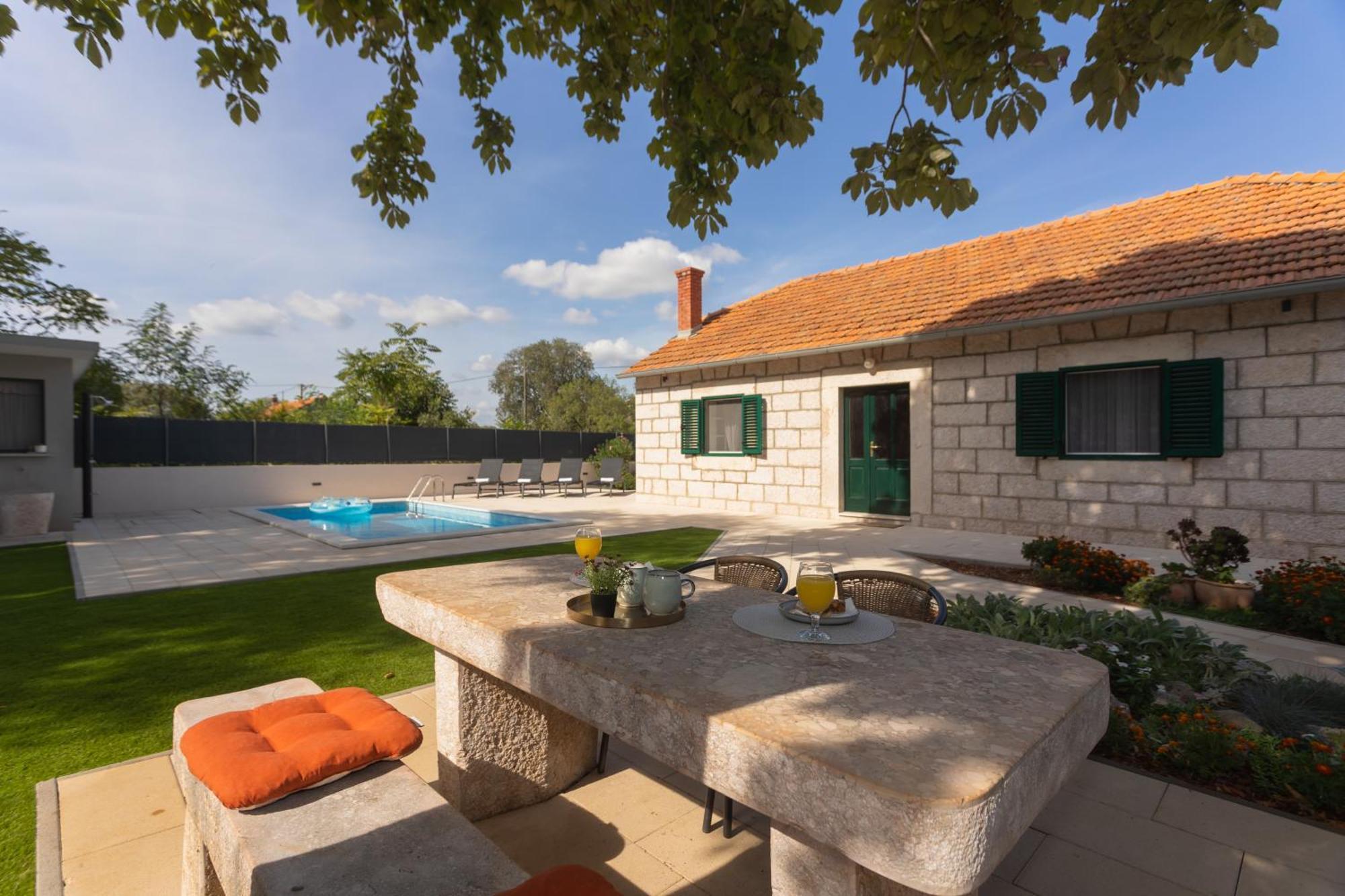 Experience Village Life - Jokini Dvori With Private Pool Pakovo Selo